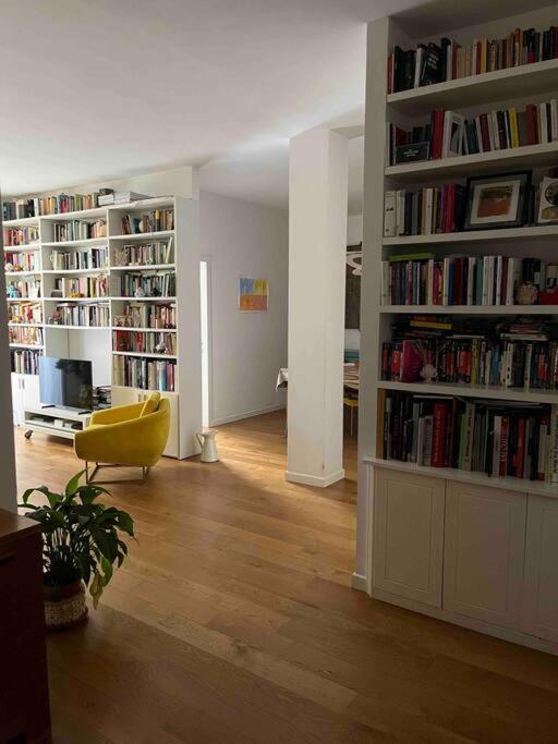 Umbertina Apartment Bari Exterior photo